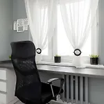 Unique One Bedroom With Balcony In By Renters شقة رشيشوف