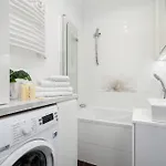 Διαμέρισμα Unique One Bedroom With Balcony In By Renters *